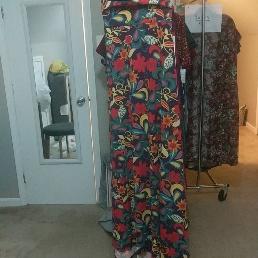 LuLaRoe Maxie