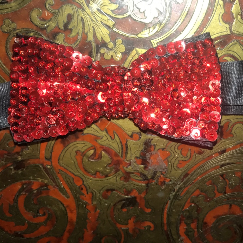 4 piece sequin costume accessories - Picture 2 of 7