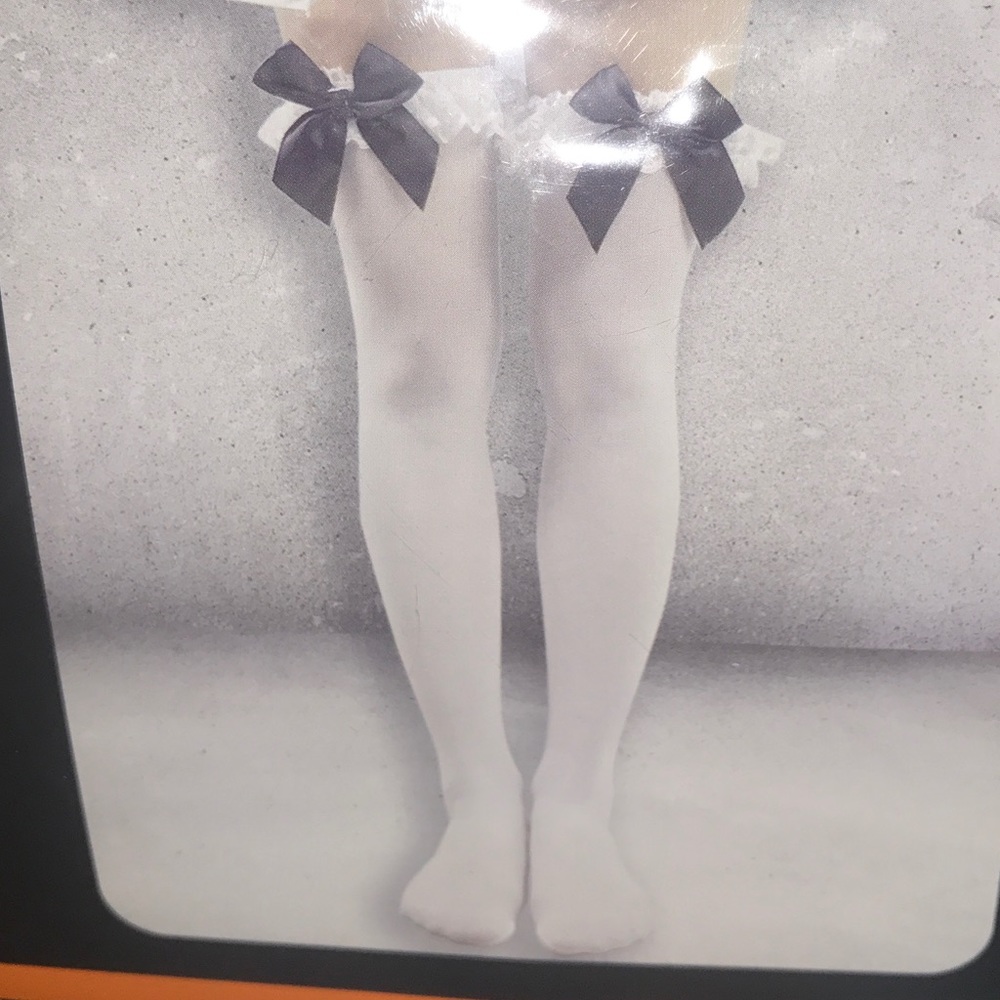 4 piece sequin costume accessories - Picture 5 of 7