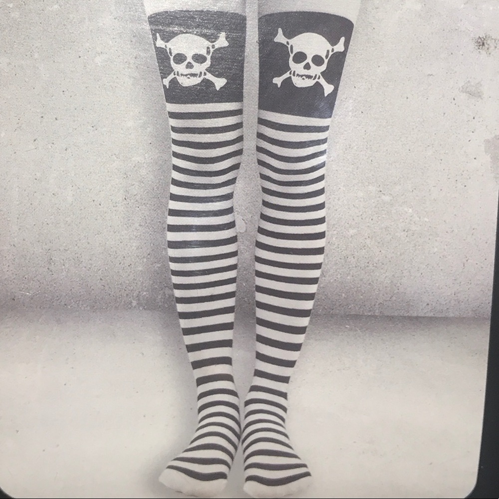 4 piece sequin costume accessories - Picture 7 of 7