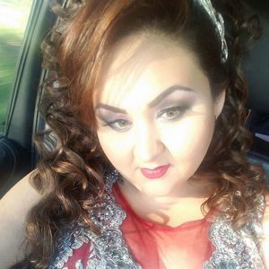 Meet your Posher, Shelly