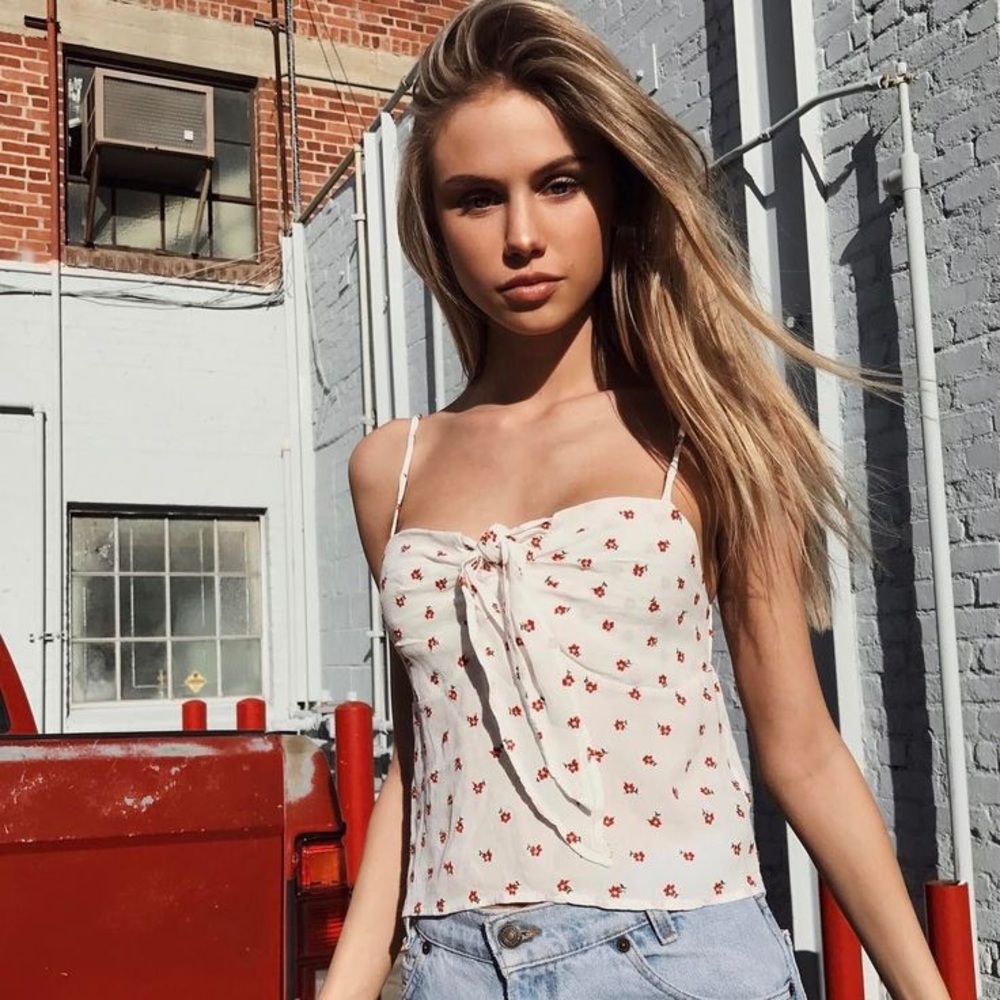 Brandy Melville Sasha tank