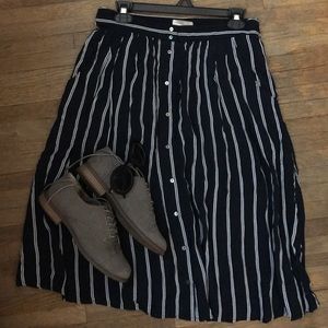 Forever 21 striped skirt