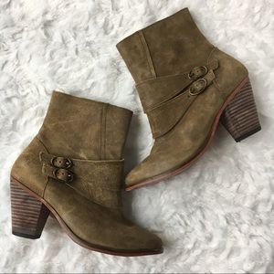 Moving sale! Anthropologie J Shoes Phoenix Bootie