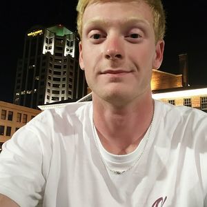 Meet your Posher, Jared