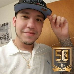 Meet your Posher, Manuel