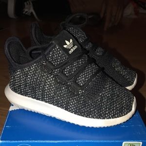Toddler shoes
