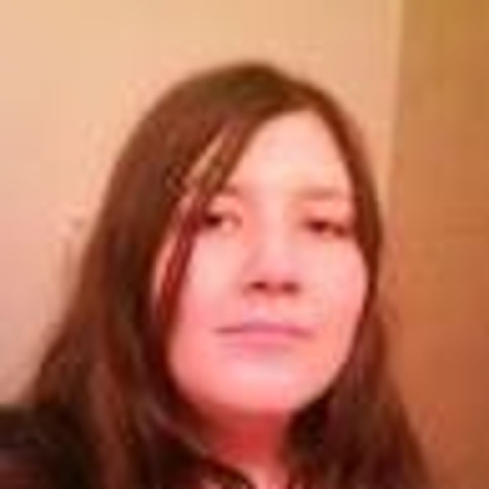 Meet your Posher, Caitlin
