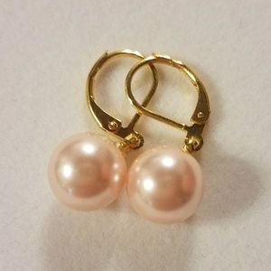 Shell Pearl Earrings Pair -- 10mm Pink Champagne