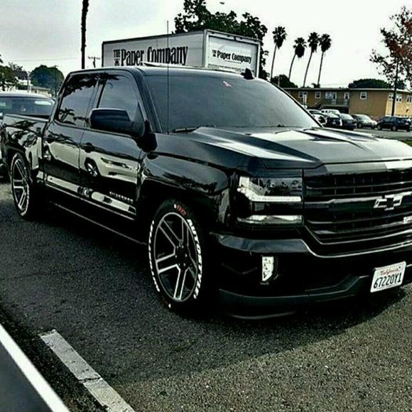 Meet your Posher, Luis - Picture 1 of 1