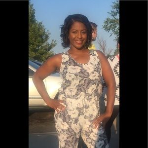 Meet your Posher, Desiree