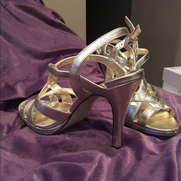 Shoes - Picture 2 of 5