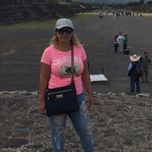 Meet your Posher, Carmen