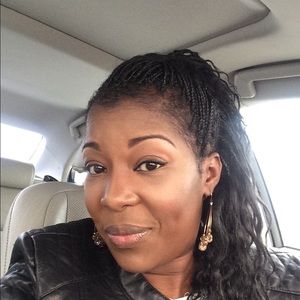 Meet your Posher, Tabitha