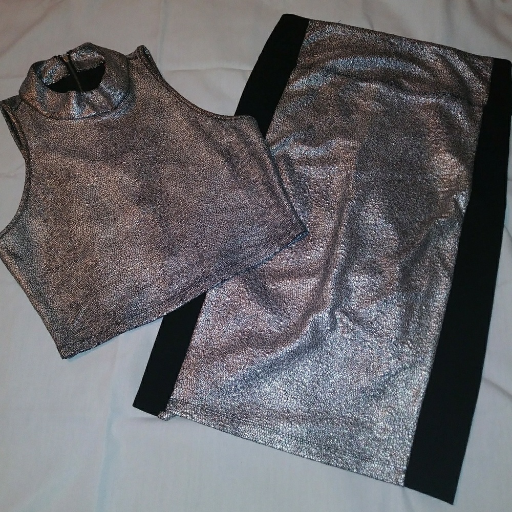 2 pc Skirt Set
