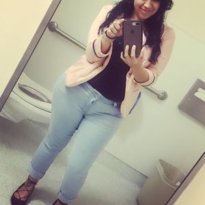 Meet your Posher, Diana