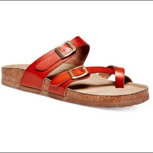 Madden Girl Bryce Footbed Sandals