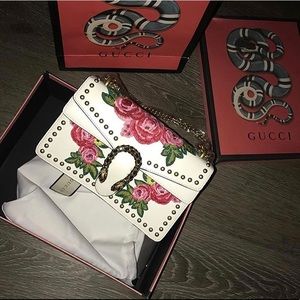 Gucci women clutch