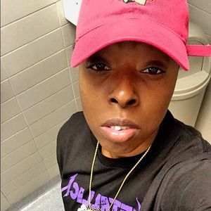 Meet your Posher, Alicia