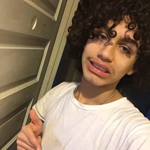 Meet your Posher, Damian