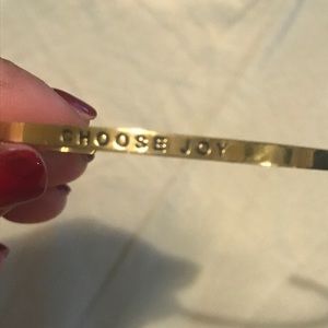 Mantra band "Choose Joy" bracelet