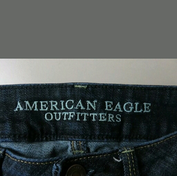American Eagle Artist Stretch Crop Denim Capri - Picture 2 of 4