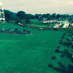 Meet your Posher, Jose