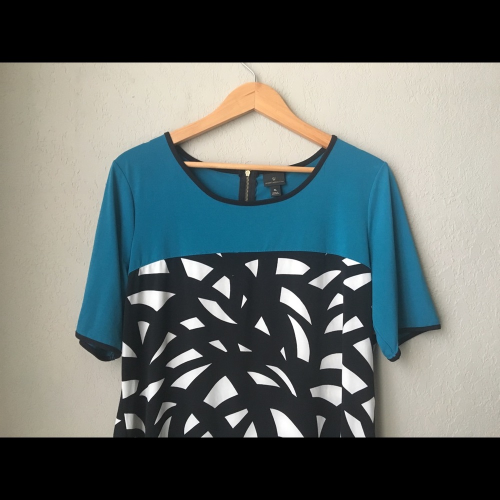 Teal Color Block Top - Picture 2 of 2