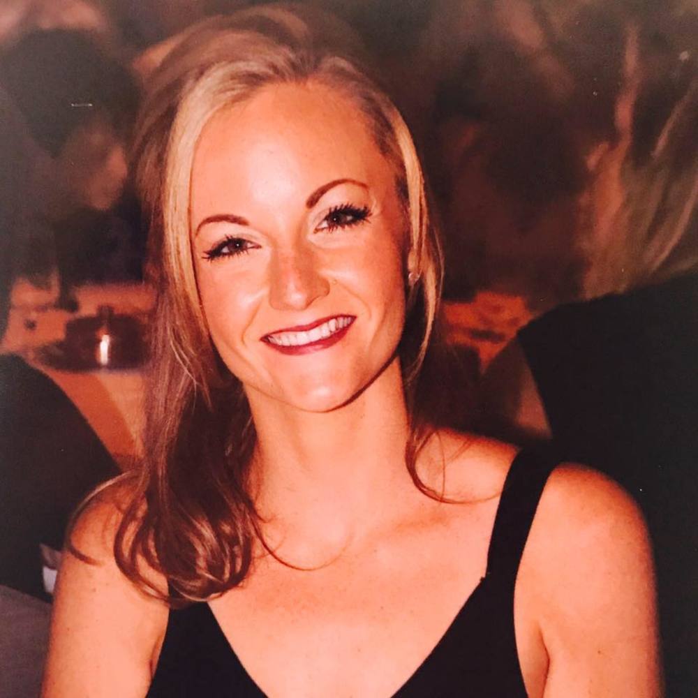 Meet your Posher, Chanel