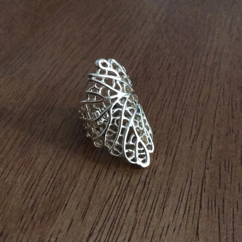 Golden Leaf Ring - image 2