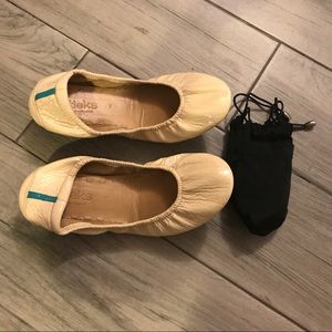 Tieks biscotti patent size 7
