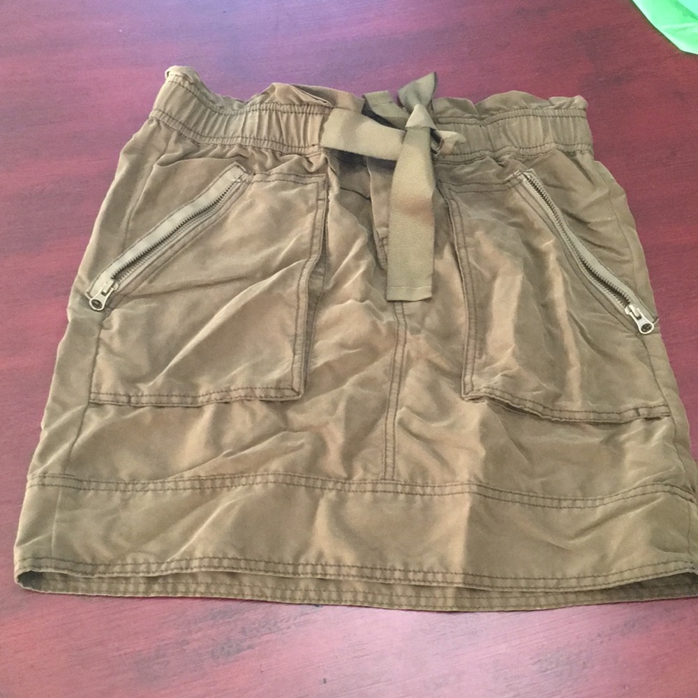 LOFT skirt