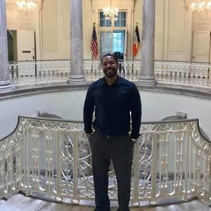 Meet your Posher, Reggie