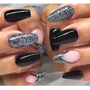 Meet your Posher, Rena