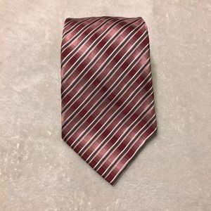 Crazy Horse by Claiborne pink and black neck tie