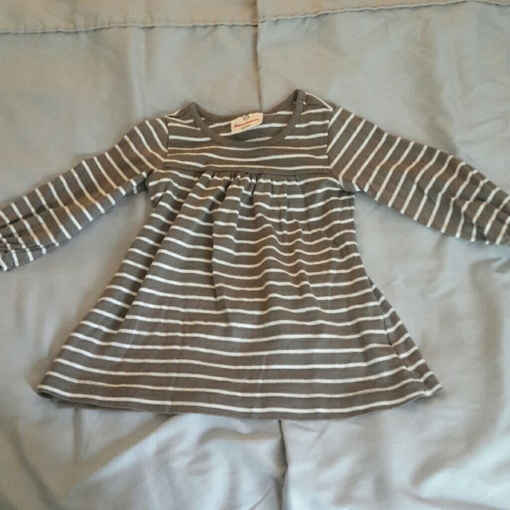 Adorable long sleeved 12-18 month dress