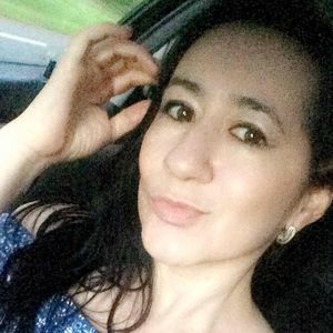 Meet your Posher, Nadia