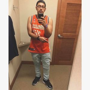 Meet your Posher, Tj