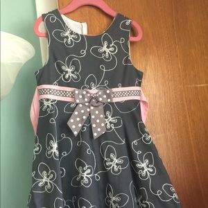 Girls gray and pink dress - 5T