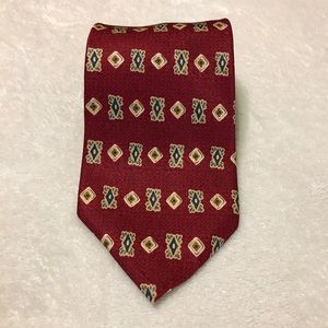 Red and gold Geoffrey Beene neck tie