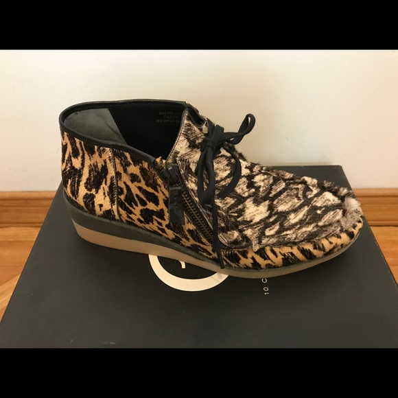 10 Crosby Derek Lam Shoes - 10 Crosby Derek Lam Ezra 8.5 printed shoes