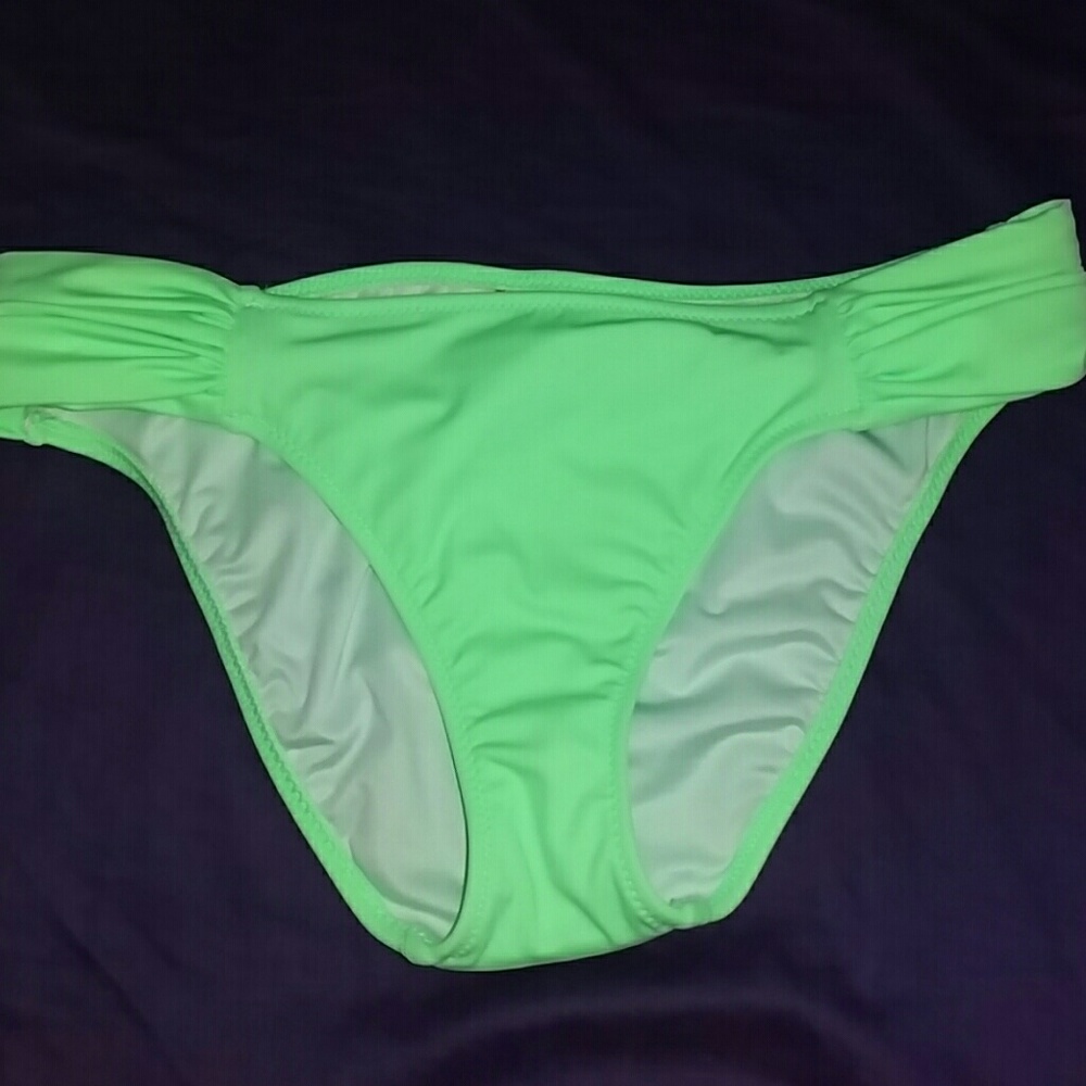 Victoria's Secret Mint green knockout bottom S