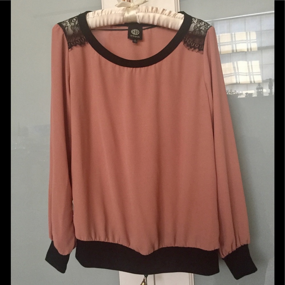 NWOT Bobeau long sleeve top