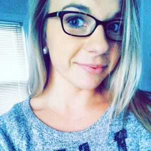 Meet your Posher, Cassandra