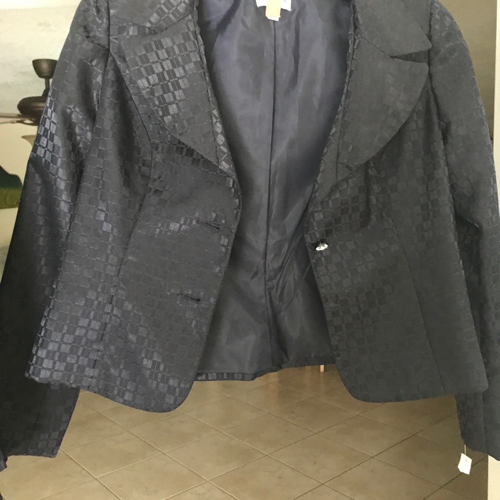Suit