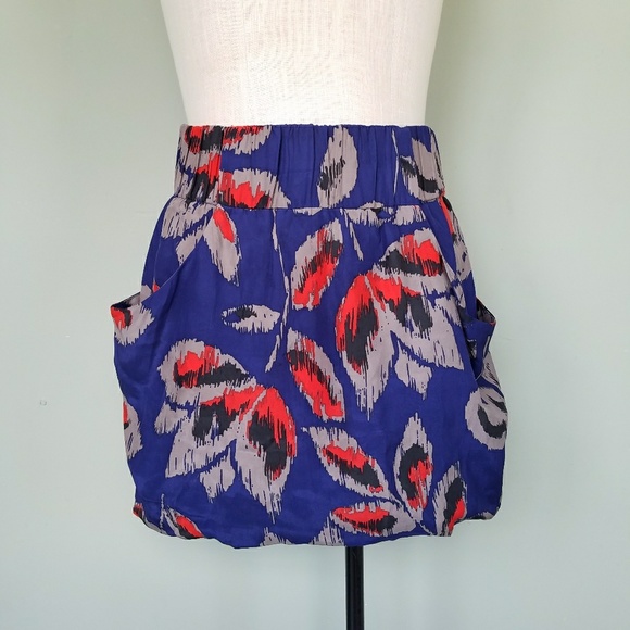 Dolce Vita Dresses & Skirts - Dolce Vita Floral Silk Skirt