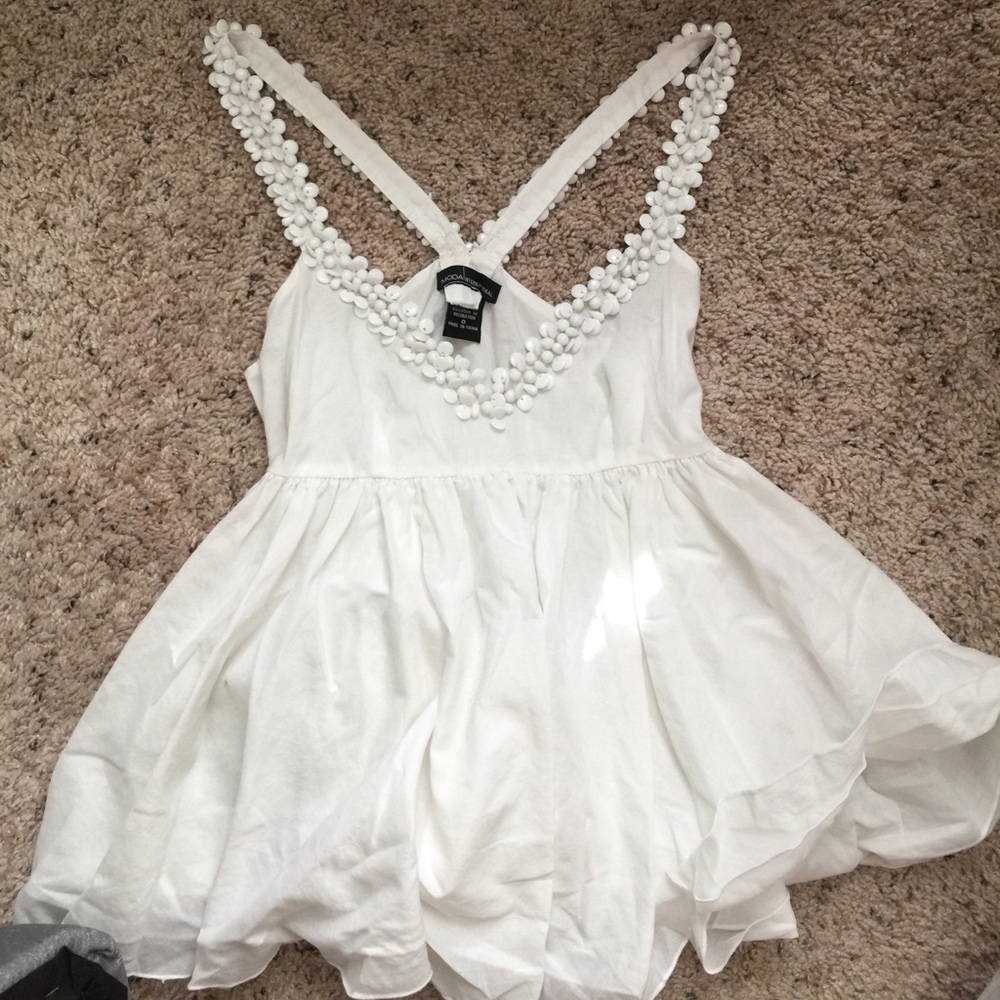 Moda international white linen bead top 0