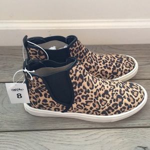NWT Mossimo from Target Cheetah High Tops- Size 8