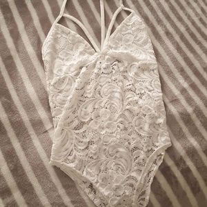 Tops - Lace white bodysuit Tops - Lace white bodysuit
