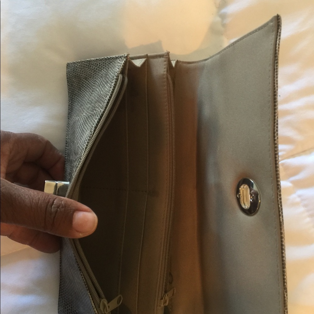 Wallet - Picture 1 of 3